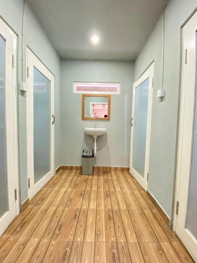 Tara Hostel Batununggul Экстерьер фото