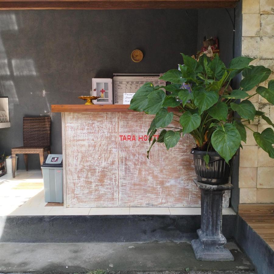 Tara Hostel Batununggul Экстерьер фото