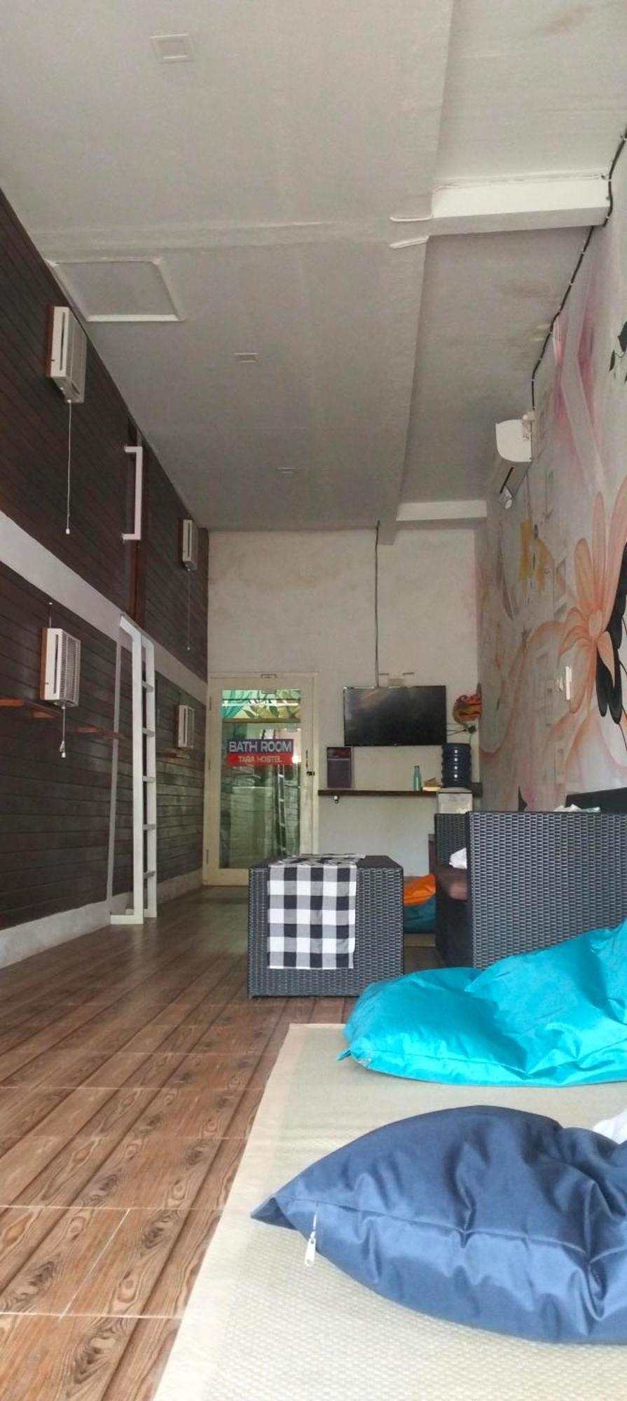 Tara Hostel Batununggul Номер фото